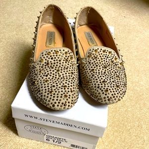 Steve Madden studded smoking slipper